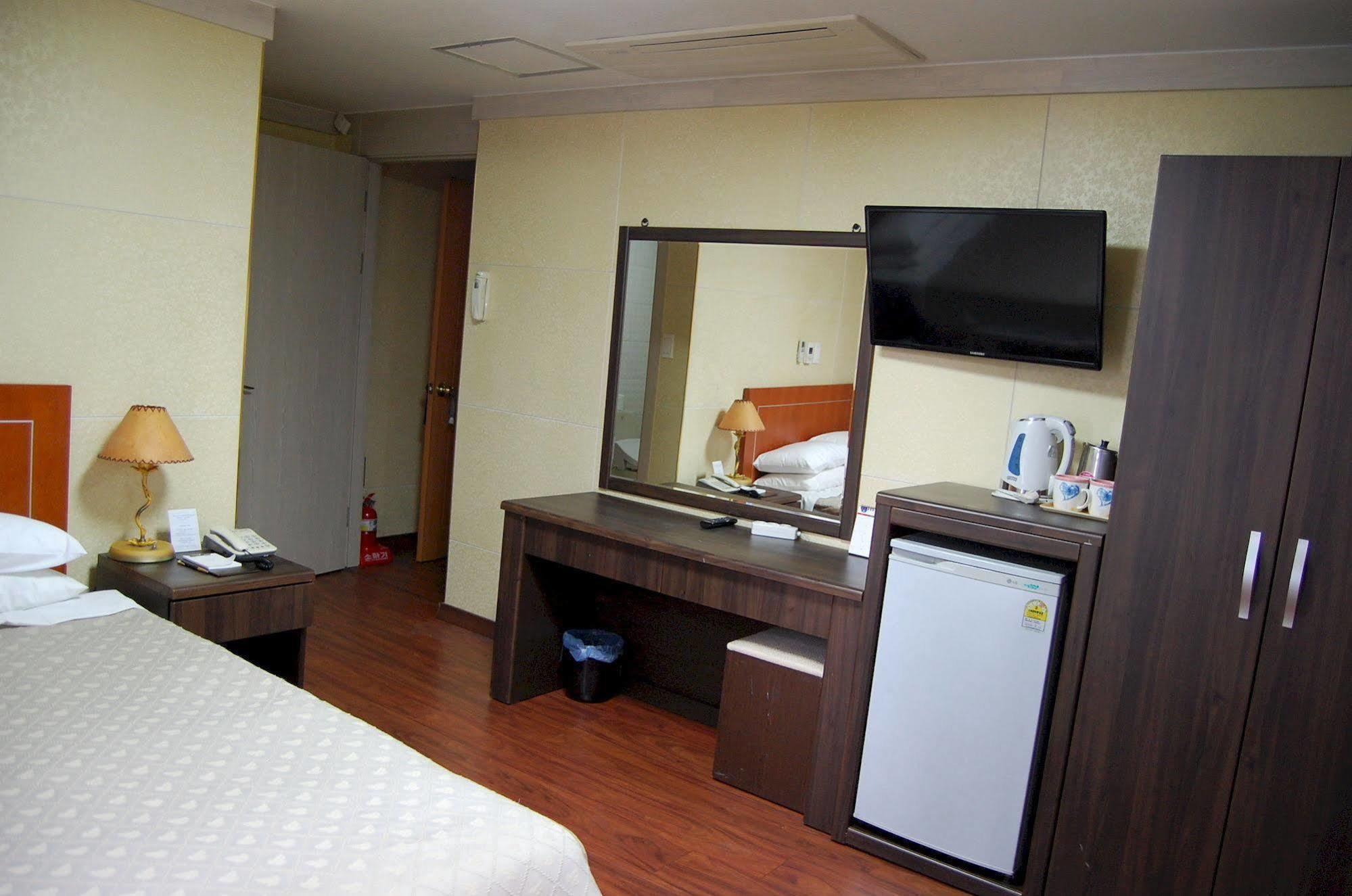 Seoul Ymca Hotel Eksteriør bilde